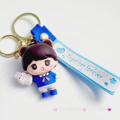 Móc Khóa Cậu Bé & Cô bé Áo Xanh Tay Thỏ Together Forever