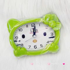 Đồng Hồ Để Bàn Hello Kitty Nhiều Màu