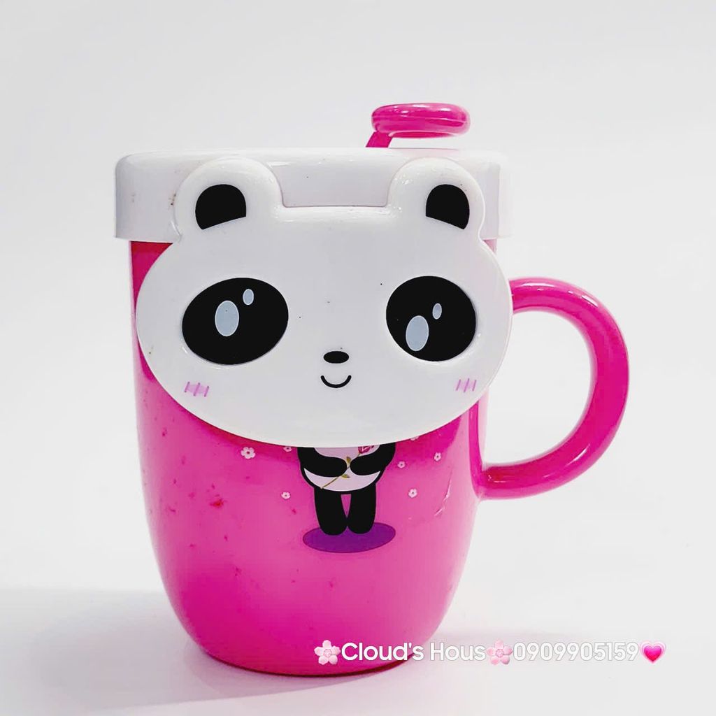 Ly Nước Nhựa Gấu Panda Kèm Muỗng