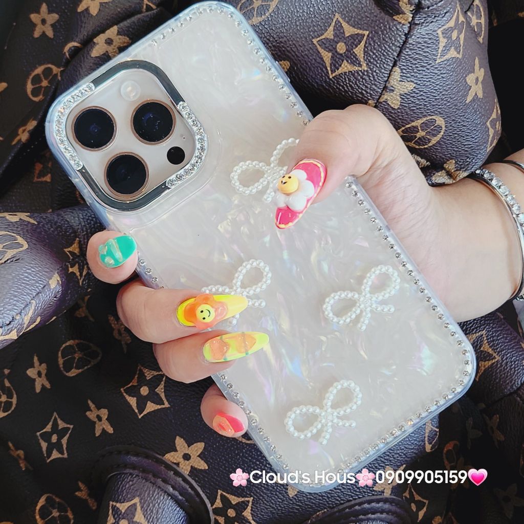 Case Ốp điện thoại iPhone Nơ Trắng Trong Ánh Xà Cừ Đính Đá Case iPhone 12/13/14/15/16/Pro/Promax
