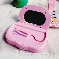 Máy Tính Hello Kitty Gấp Gọn Kèm Lược Gương XD-1104A