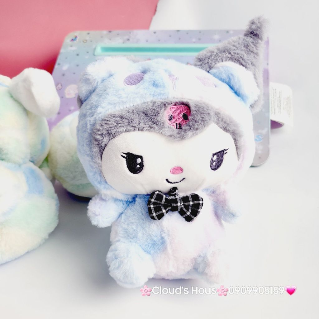 Gấu Bông Thỏ Cinnamoroll & Kuromi Cầu Vồng Đeo Nơ Đen Caro