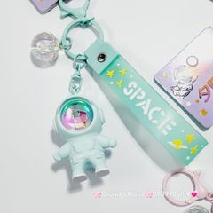 Móc Khóa Phi Hành Gia Lùn Có Đèn Led Space