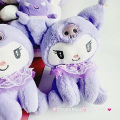 Gấu Bông Kuromi Đeo Yếm Ren