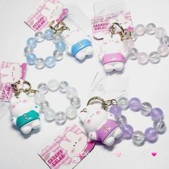 Móc Khóa đeo tay hoạt hình kute Thỏ Trắng Mặc Áo