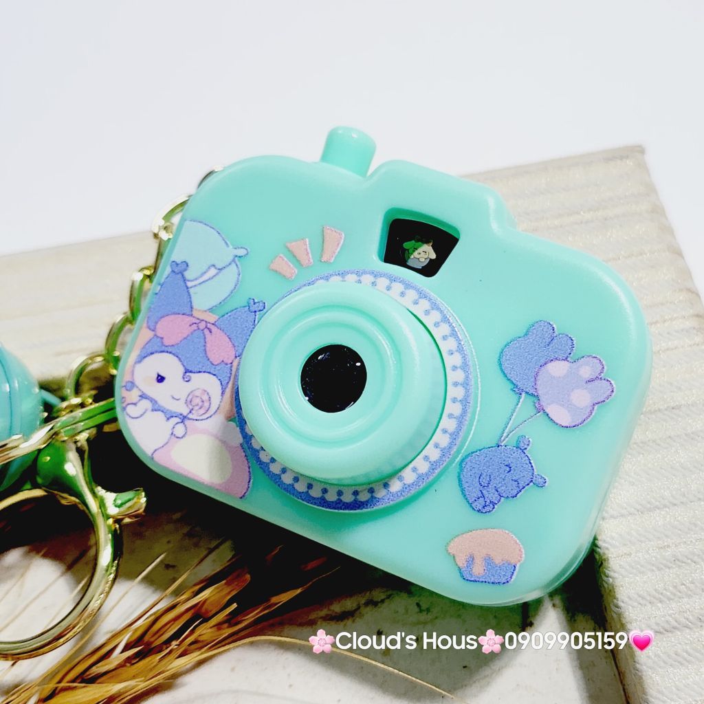 Móc khoá Máy Ảnh Có đèn Hoạt hình Sanrio & Lotso có chuông
