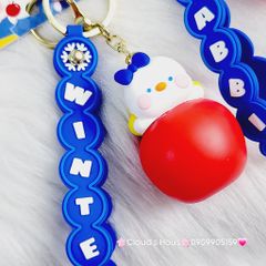 Móc Khóa Vịt Cà Chua Có đèn Rabbit Winter Snow white