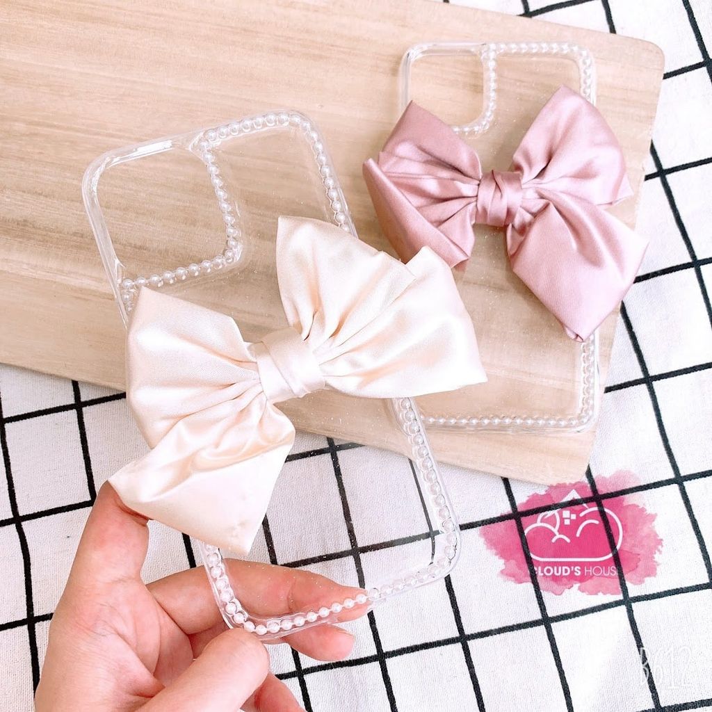 CASE iPhone NƠ VẢI TRONG SUỐT ( 2 mẫu).