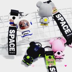Móc Khóa Gấu BearBrick Đội Mũ Phi Hành Gia Space