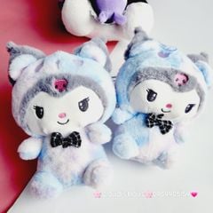 Gấu Bông Thỏ Cinnamoroll & Kuromi Cầu Vồng Đeo Nơ Đen Caro