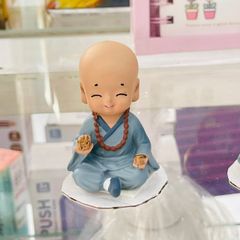 Bộ tượng 2 chú tiểu ngồi thiền tụng kinh gõ mỏ