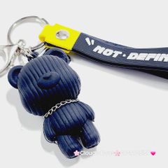 Móc Khóa Gấu Ngầu Đeo Vòng Cổ Not Defined