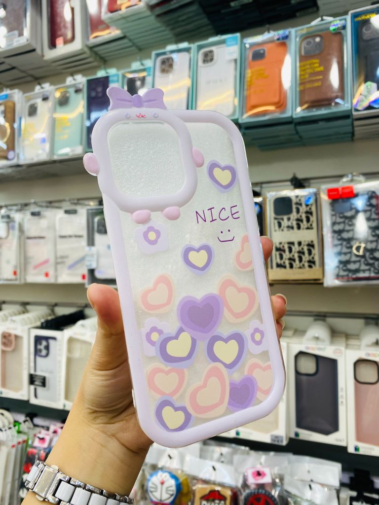 CASE iPhone TRONG HÌNH KUTE VIỂN MÀU CAMERA CÀI NƠ