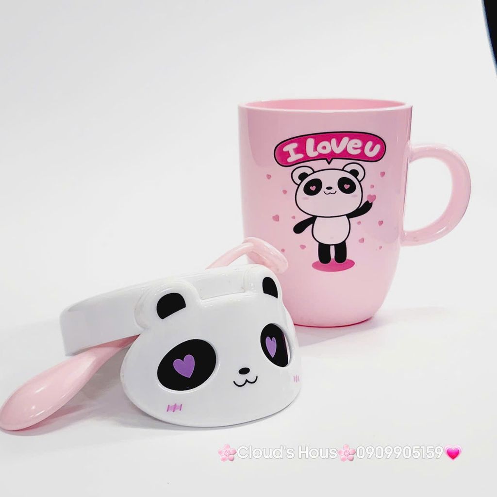 Ly Nước Nhựa Gấu Panda Kèm Muỗng