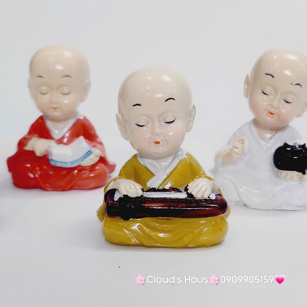 Bộ tượng 4 chú tiểu ngồi tụng kinh gõ mỏ đàn đọc sách