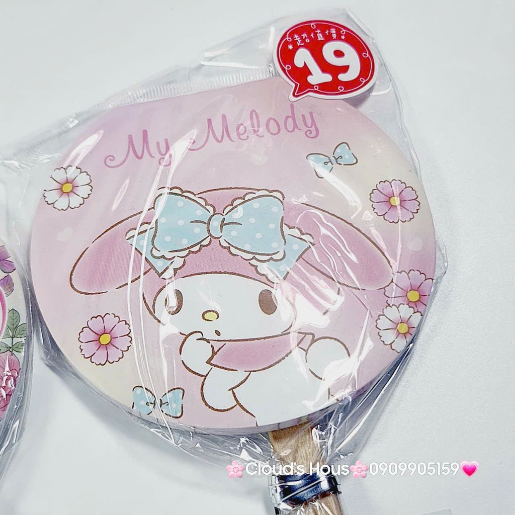Sổ Tay Có Tay Cầm Hình Quạt Sanrio