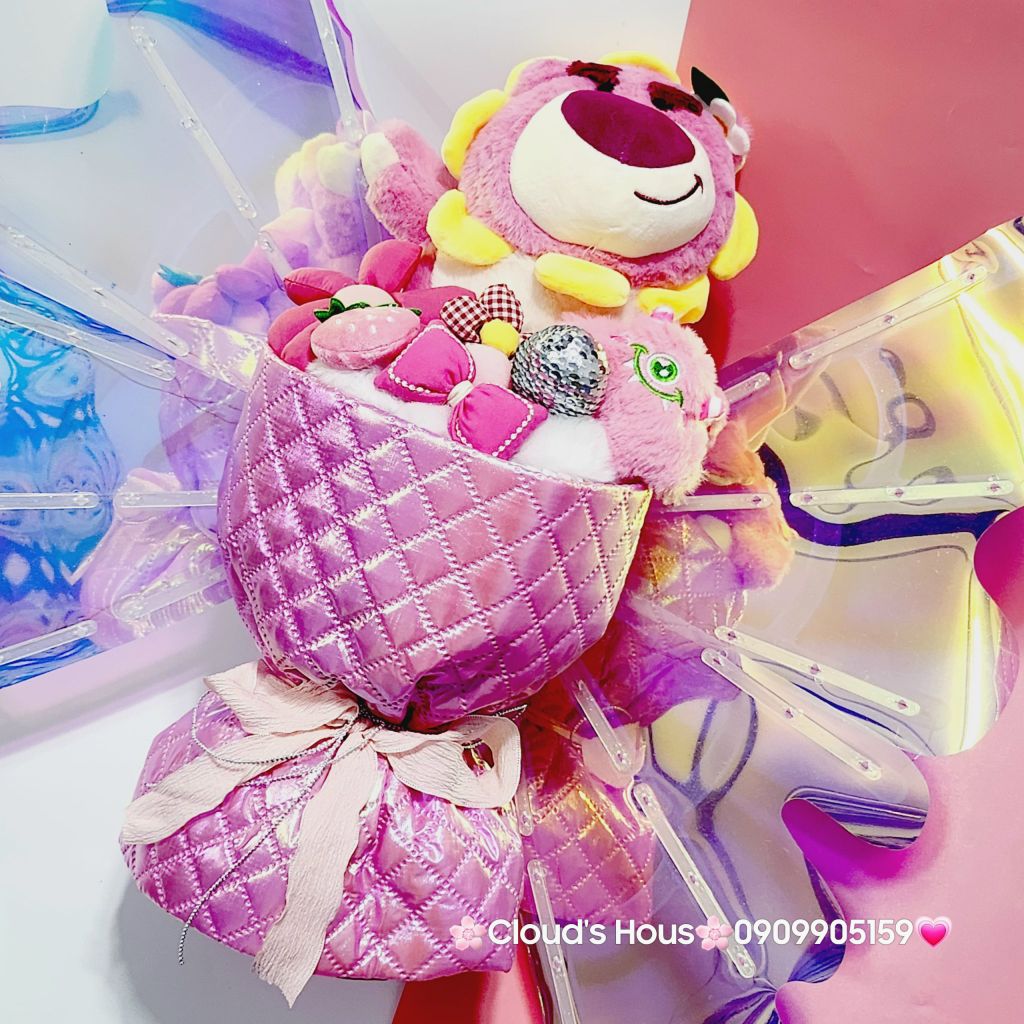 Bó hoa Gấu Bông Gấu Dâu Lotso