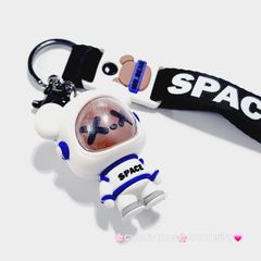 Móc Khóa Gấu BearBrick Đội Mũ Phi Hành Gia Space