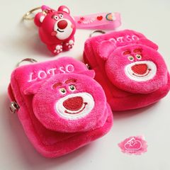 Bóp móc khoá Gấu dâu Lotso Vải bông nhung ( Tặng Kèm Tai Nghe)
