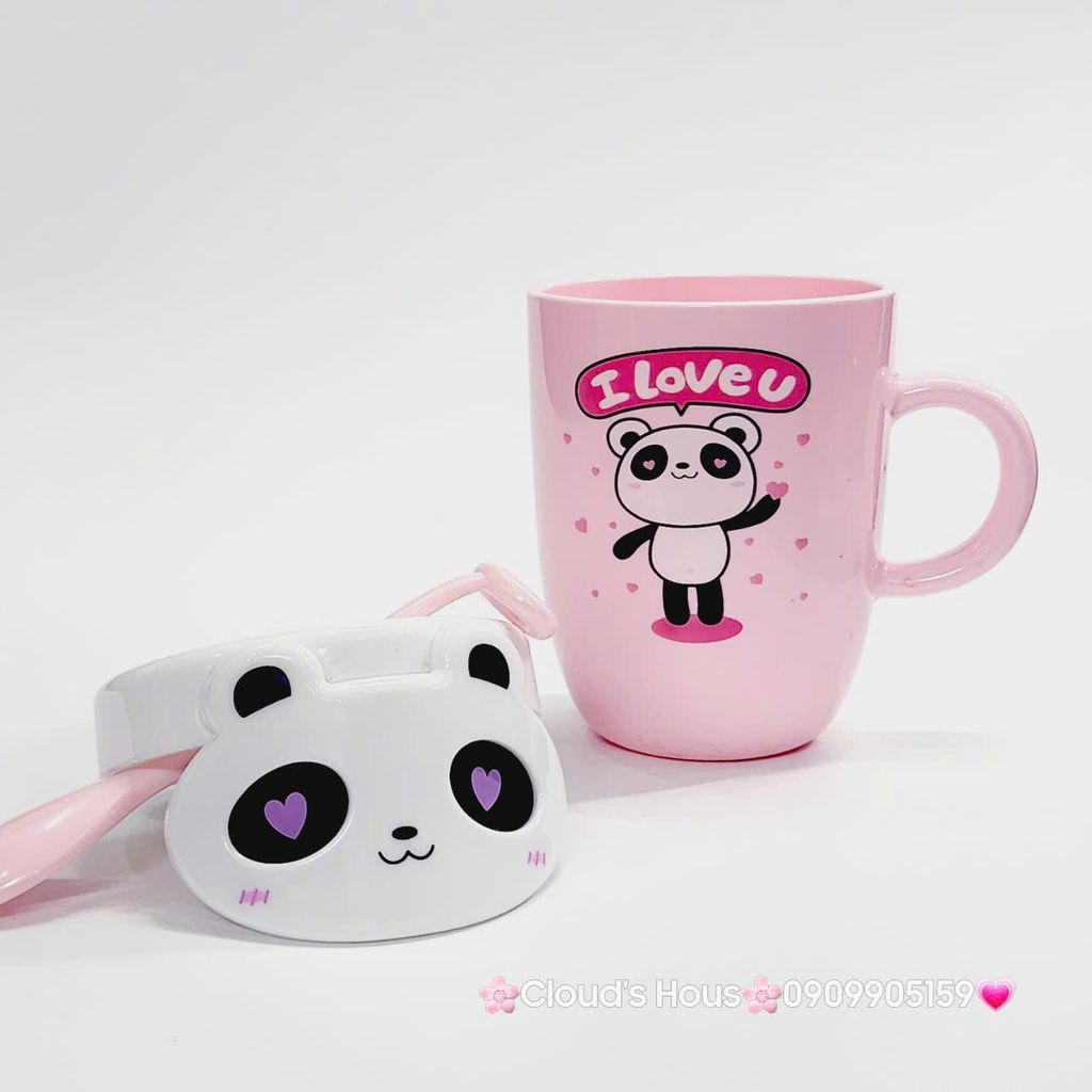 Ly Nước Nhựa Gấu Panda Kèm Muỗng