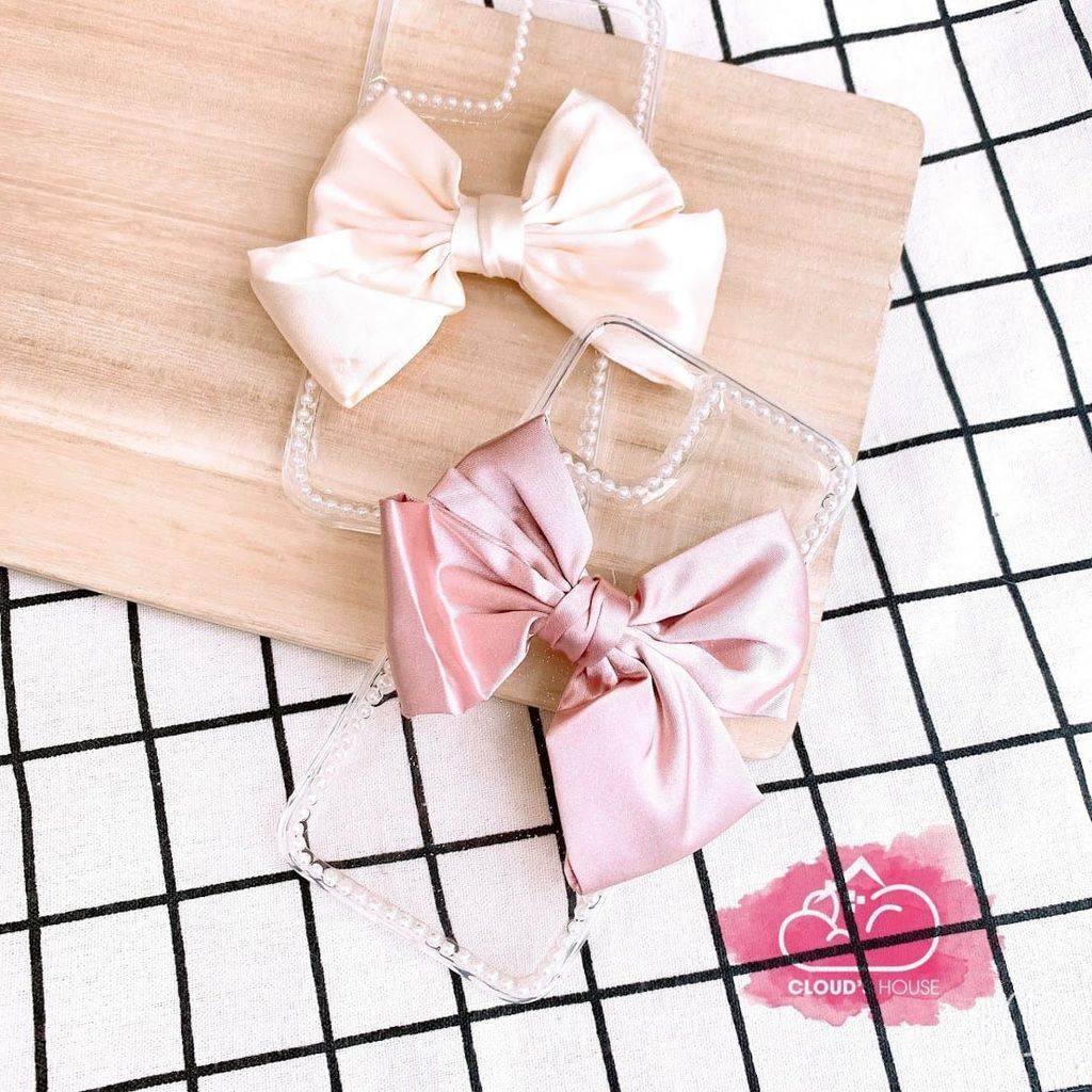 CASE iPhone NƠ VẢI TRONG SUỐT ( 2 mẫu).