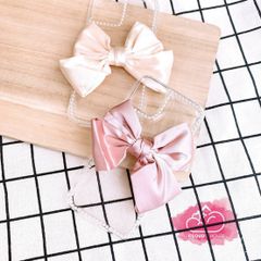 CASE iPhone NƠ VẢI TRONG SUỐT ( 2 mẫu).