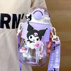 Bình Nước Nhựa Sanrio Chính Hãng Kèm Dây đeo