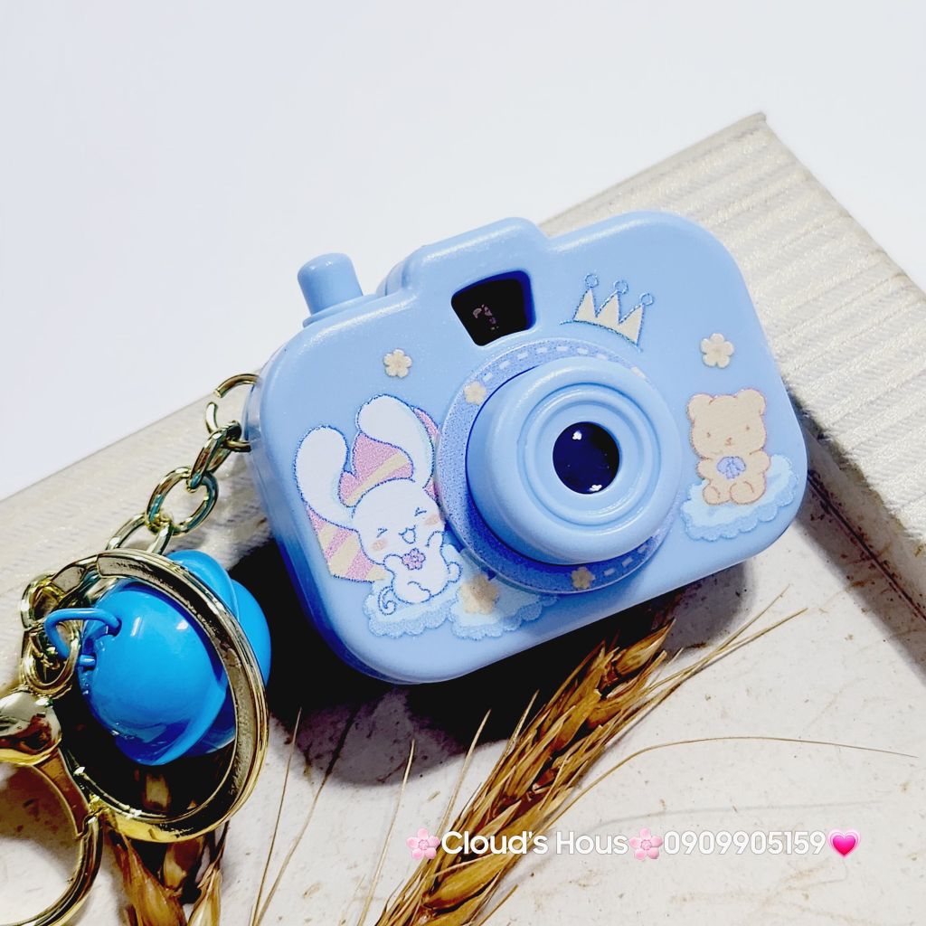 Móc khoá Máy Ảnh Có đèn Hoạt hình Sanrio & Lotso có chuông