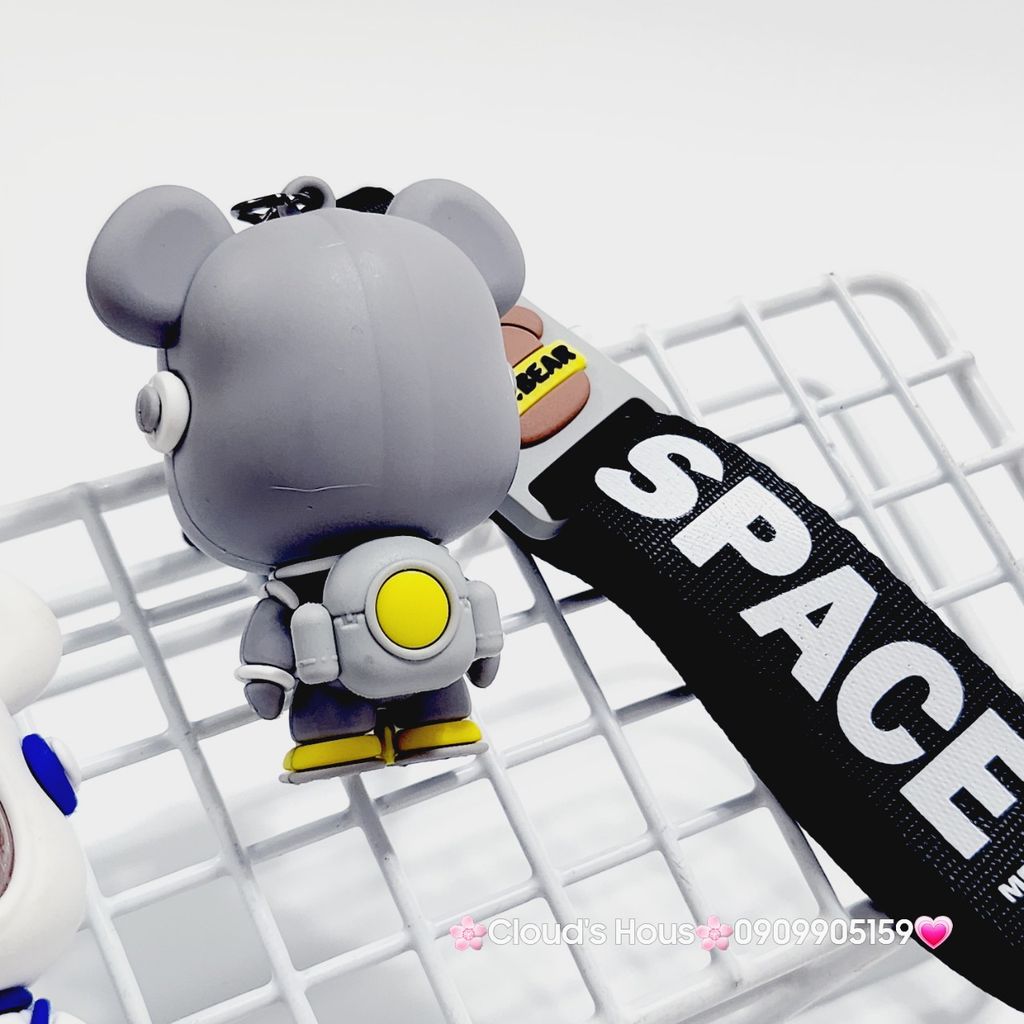 Móc Khóa Gấu BearBrick Đội Mũ Phi Hành Gia Space
