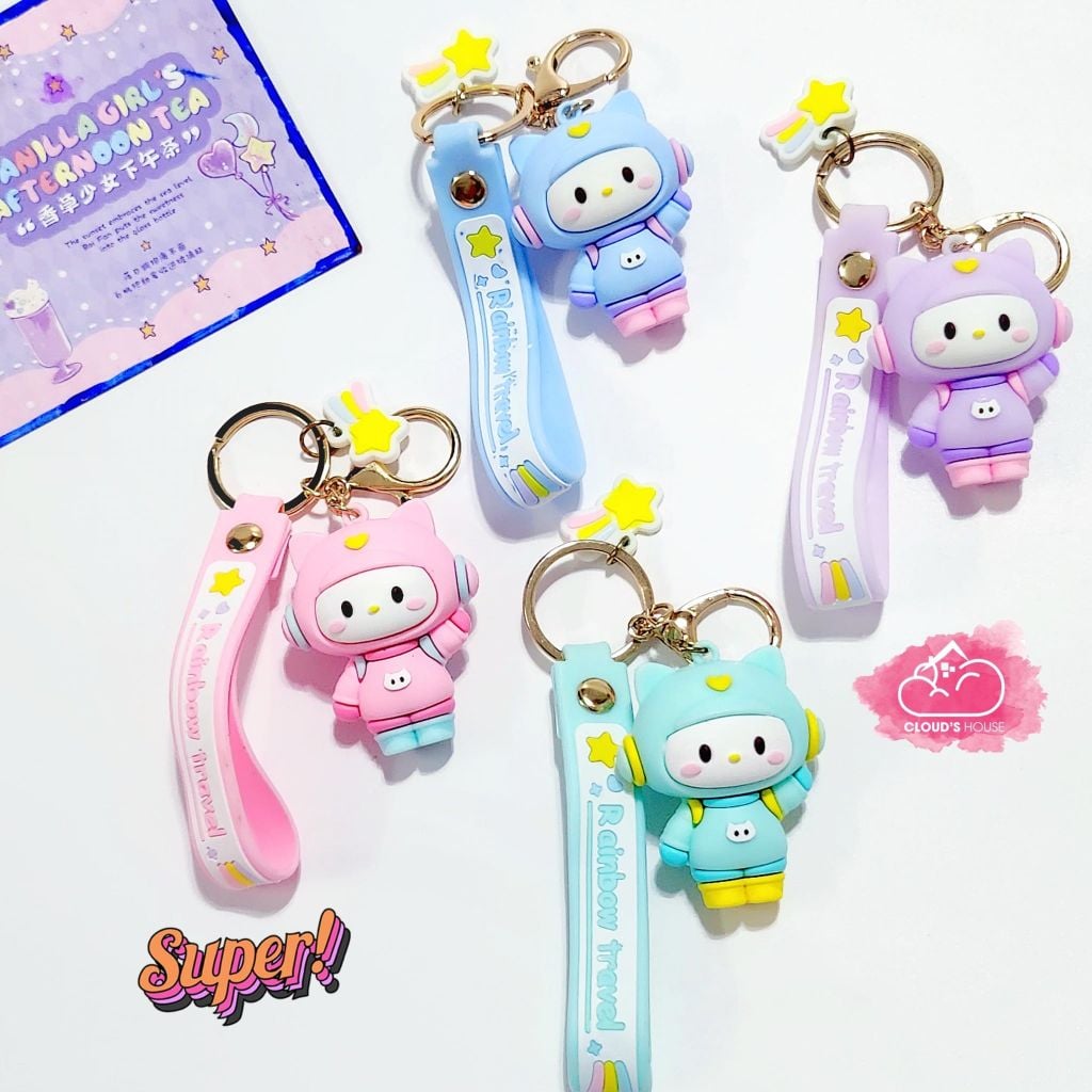 MÓC KHÓA Cậu bé Phi Hành Gia Đeo Balo Rainbow Travel