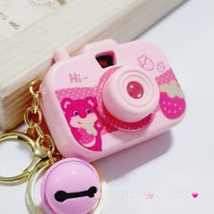 Móc khoá Máy Ảnh Có đèn Hoạt hình Sanrio & Lotso có chuông