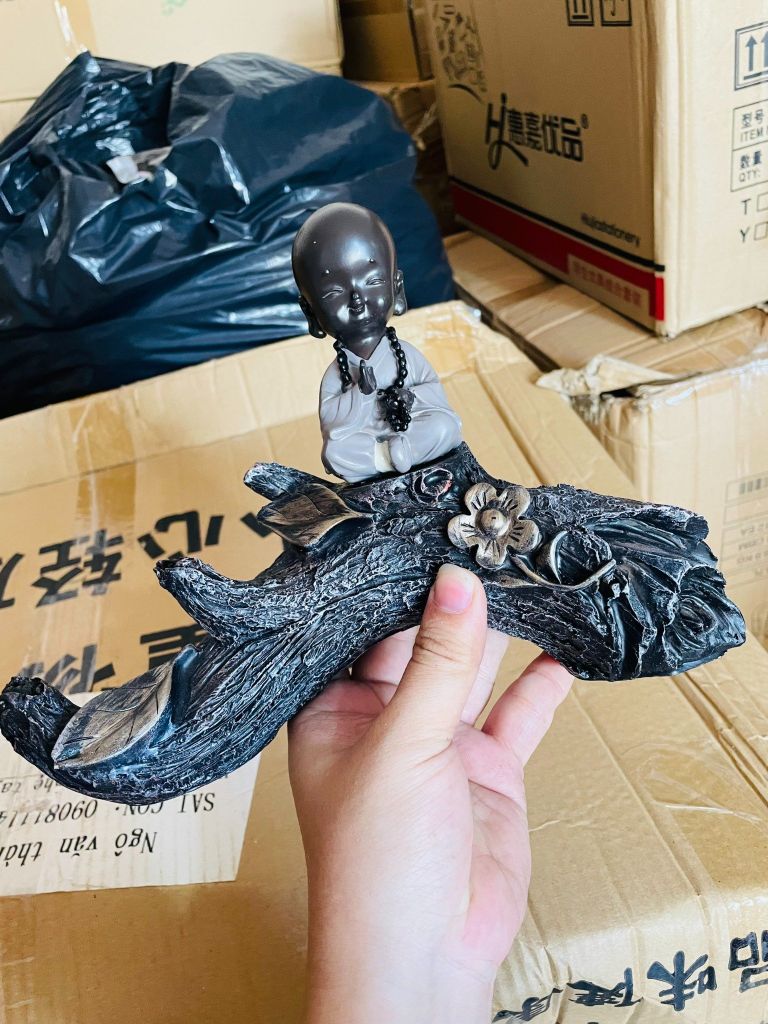 Tượng Chú Tiểu