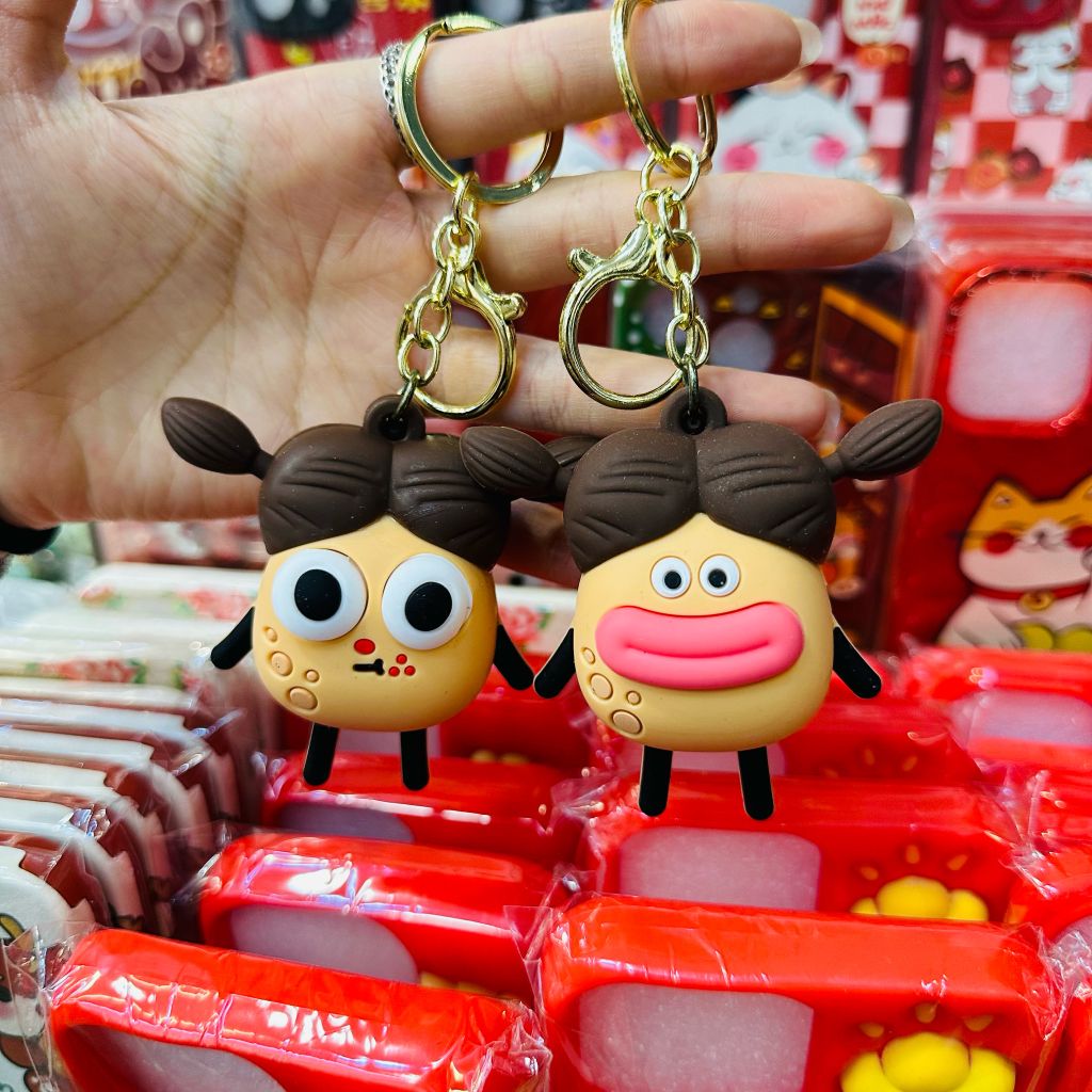 Móc Khoá Khoai Tây Tóc Hai chùm có đèn mắt lồi