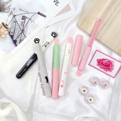 Lược Mini Cây Viết Nhỏ Gọn Bỏ Túi ( THAILAND)