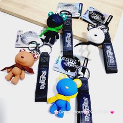 Móc Khóa Gấu Sọc Đeo Khăn InsBear