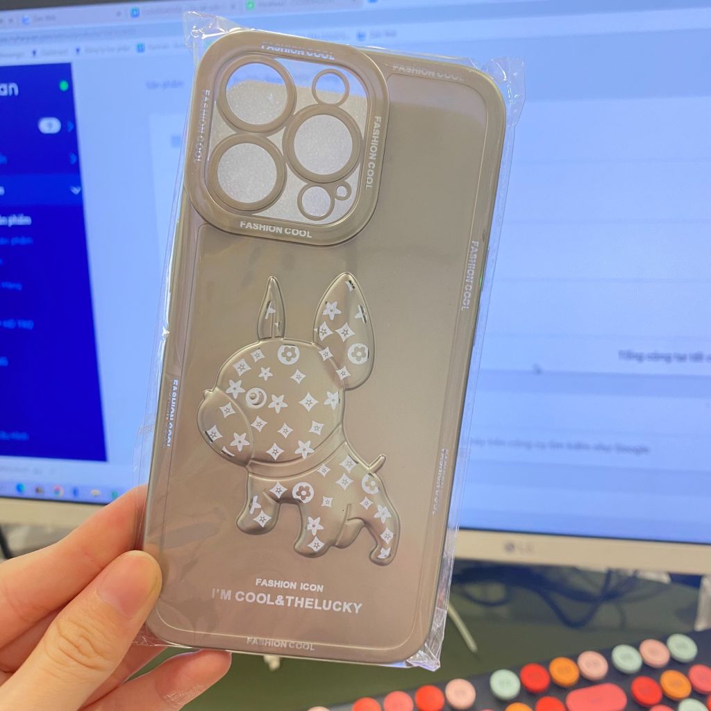 Case Ốp điện thoại iPhone Chó Bulldog LV Nhám bóng dẻo iPhone 11/12/13/Pro/Promax