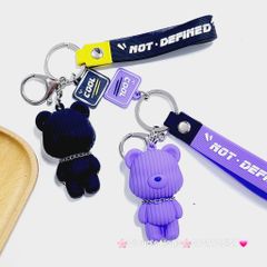 Móc Khóa Gấu Ngầu Đeo Vòng Cổ Not Defined