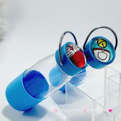 Bình Nước Thủy tinh Doraemon có quai cầm Inox