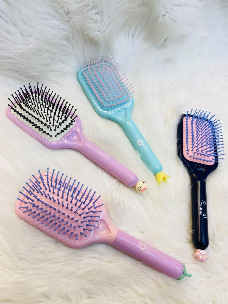 Lược Gỡ Rối Vuông Kute