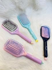 Lược Gỡ Rối Vuông Kute