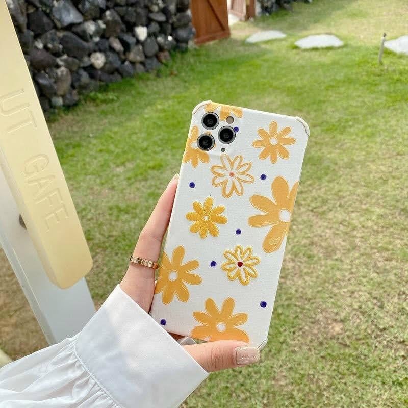 CASE IPHONE HOA Cúc Vàng Thêu Chất Nhám Da