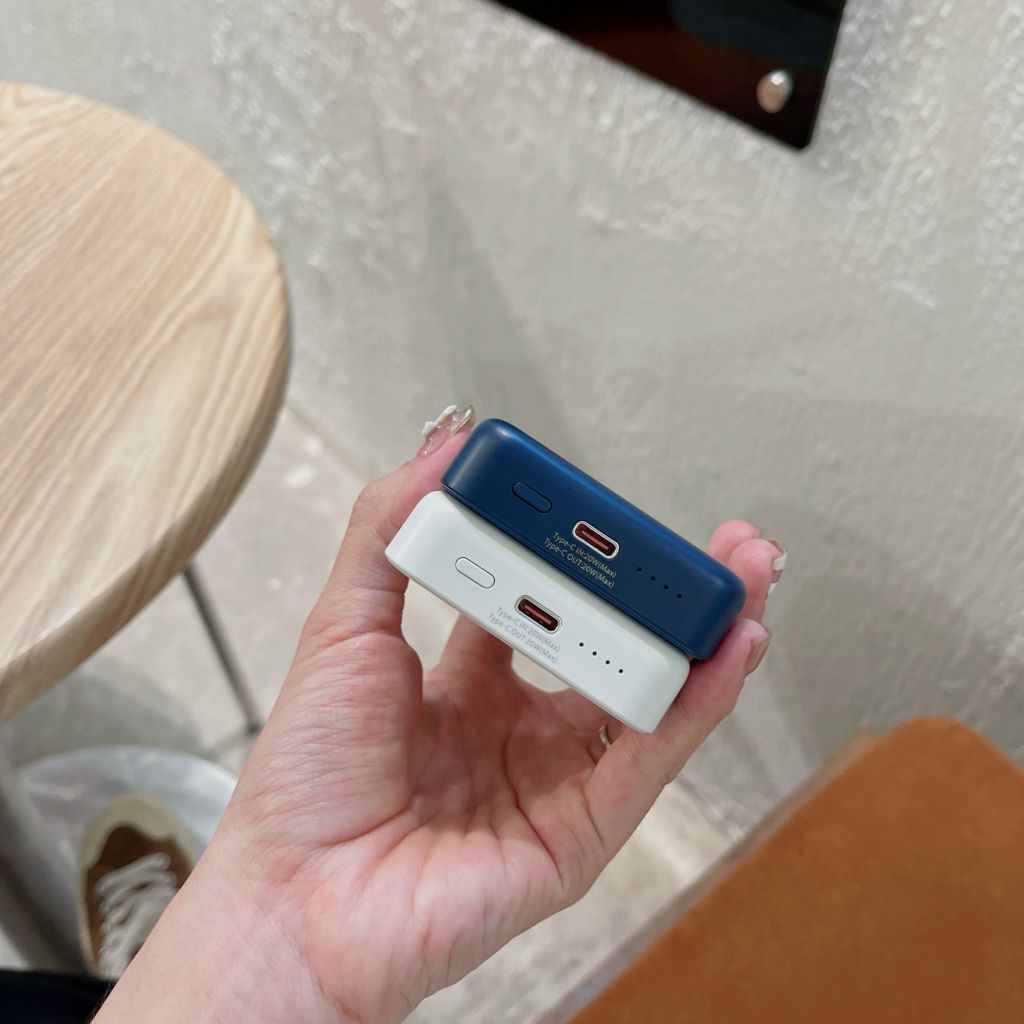 POWERBANK - SẠC DỰ PHÒNG REMAX RPP-65 MAGSAFE 20w 10000mah Hỗ Trợ Sạc Không Dây Dòng 15w Phù Hợp Cho Các Điện Thoại