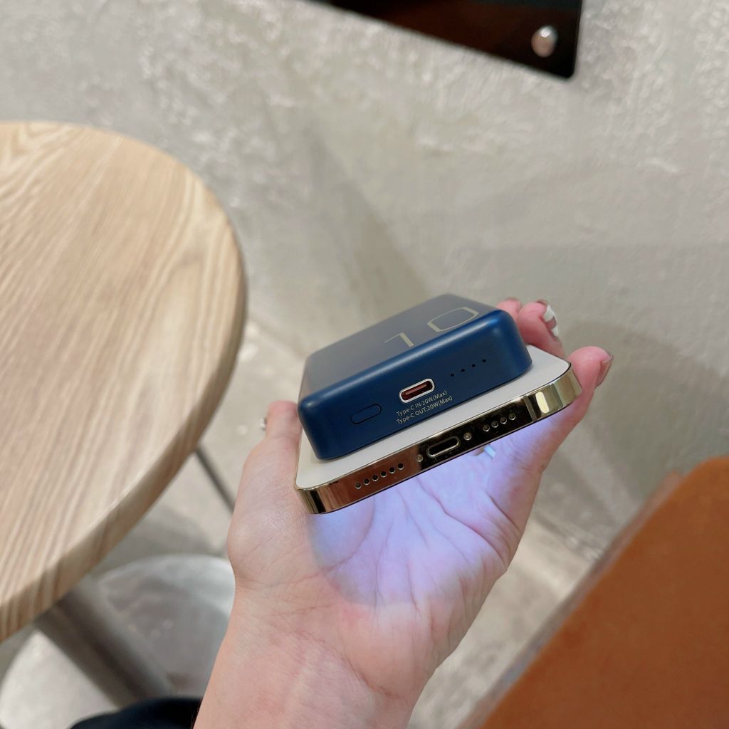 POWERBANK - SẠC DỰ PHÒNG REMAX RPP-65 MAGSAFE 20w 10000mah Hỗ Trợ Sạc Không Dây Dòng 15w Phù Hợp Cho Các Điện Thoại