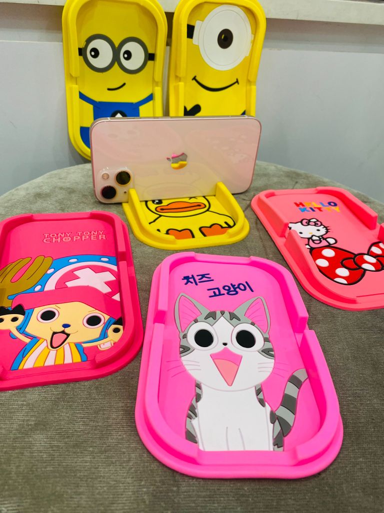 GIÁ ĐỠ ĐIỆN THOẠI SILICONE HOẠT HÌNH 3D
