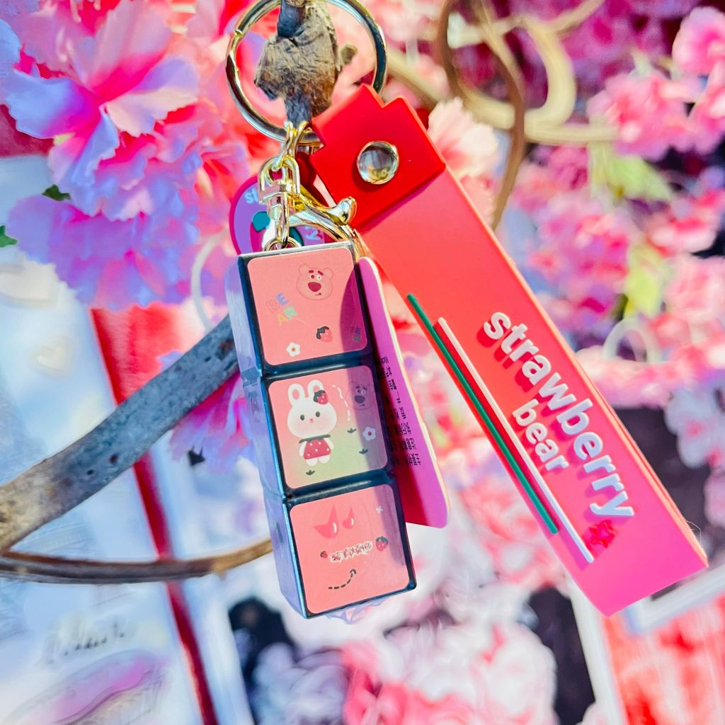 MÓC KHÓA GẤU DÂU LOTSO Rubik Dài