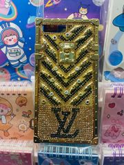CASE IPHONE LV Đính Đá Sang Chảnh Form Vuông