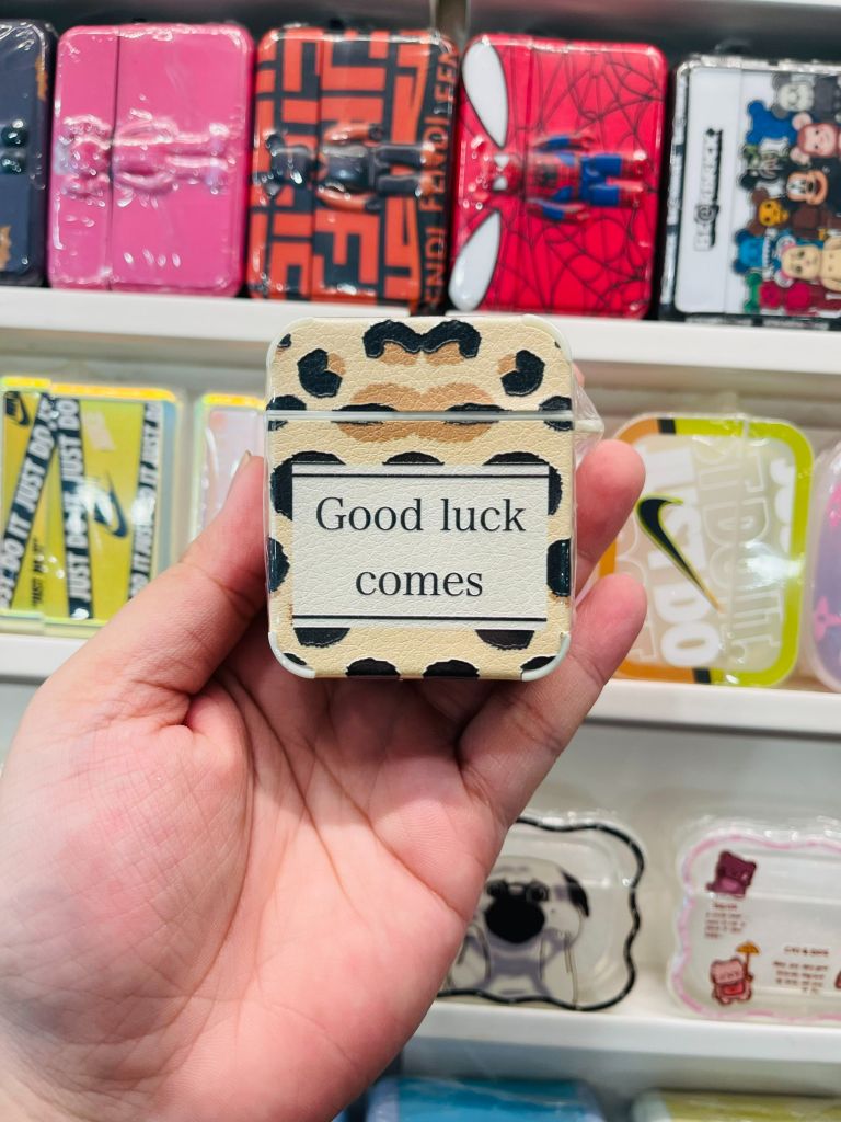 COVER AIRPOD BÒ SỮA GOOD LUCK