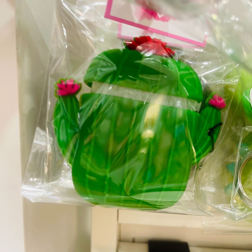 COVER AIRPOD CÂY XƯƠNG RỒNG CÁC LOẠI