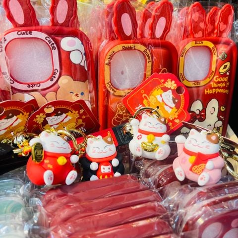 MÓC KHÓA MÈO MAY MẮN - Dây phối da LUCKY - TẾT