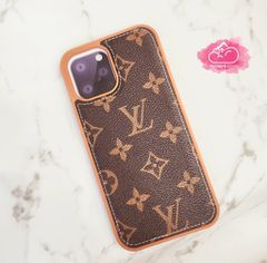 CASE IPHONE Da LV Dáng Vuông